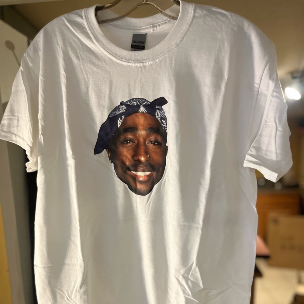 🔥🔥Tupac Shirt🔥🔥